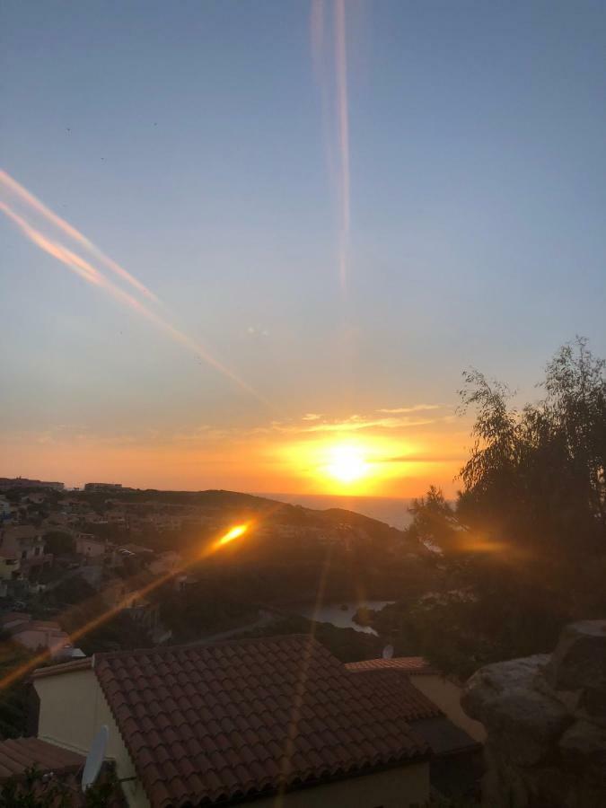 Sardegna-Ferienwohnung mit emotionale Meeres Blick Torre dei Corsari Exterior foto